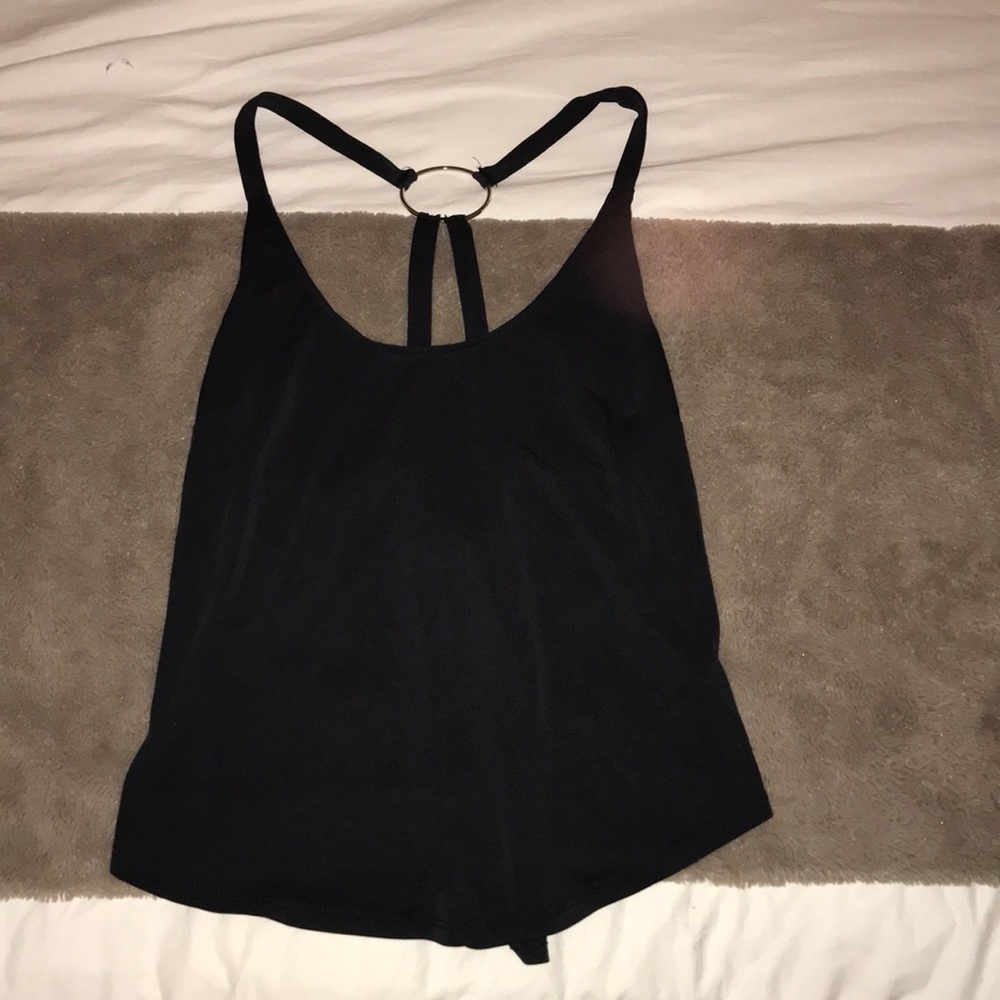 Black tank top with ring back